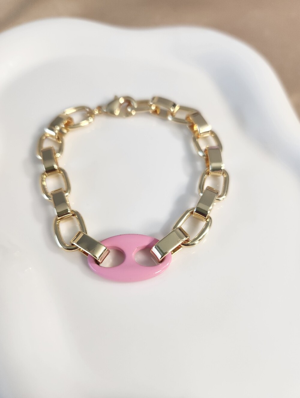 14k Gold Plated Chunky Paperclip Pink Link Bracelet - Picture 3 of 4